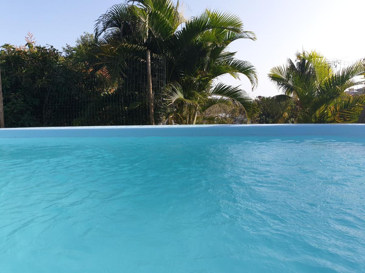 Le Goyav' Appart Avec Piscine Et Jacuzzi Au Vauclin 르 보클린 외부 사진
